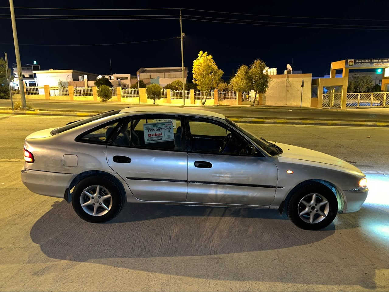 گلاند م ١٩٩٦  /گیر ئۆتۆماتیک/ مەکینە گەورە بە شەرت /چوار جام کارەبا/ کارە بایی بەشەرت/ سەیارەکە مالی دۆستە و زۆر مەزبوتە /ساحیب سەنەوی لە ئەورپایە /غەرامە بە شەرت 
***********/ڤایبەری لە سەرە
لە سلیمانیم Singapore
