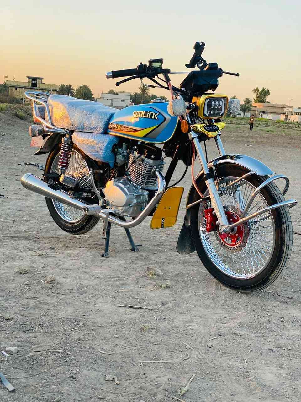 سلام عليكم دراجه البيع موديل 25 سعر 850 وبيه مجال ***********

