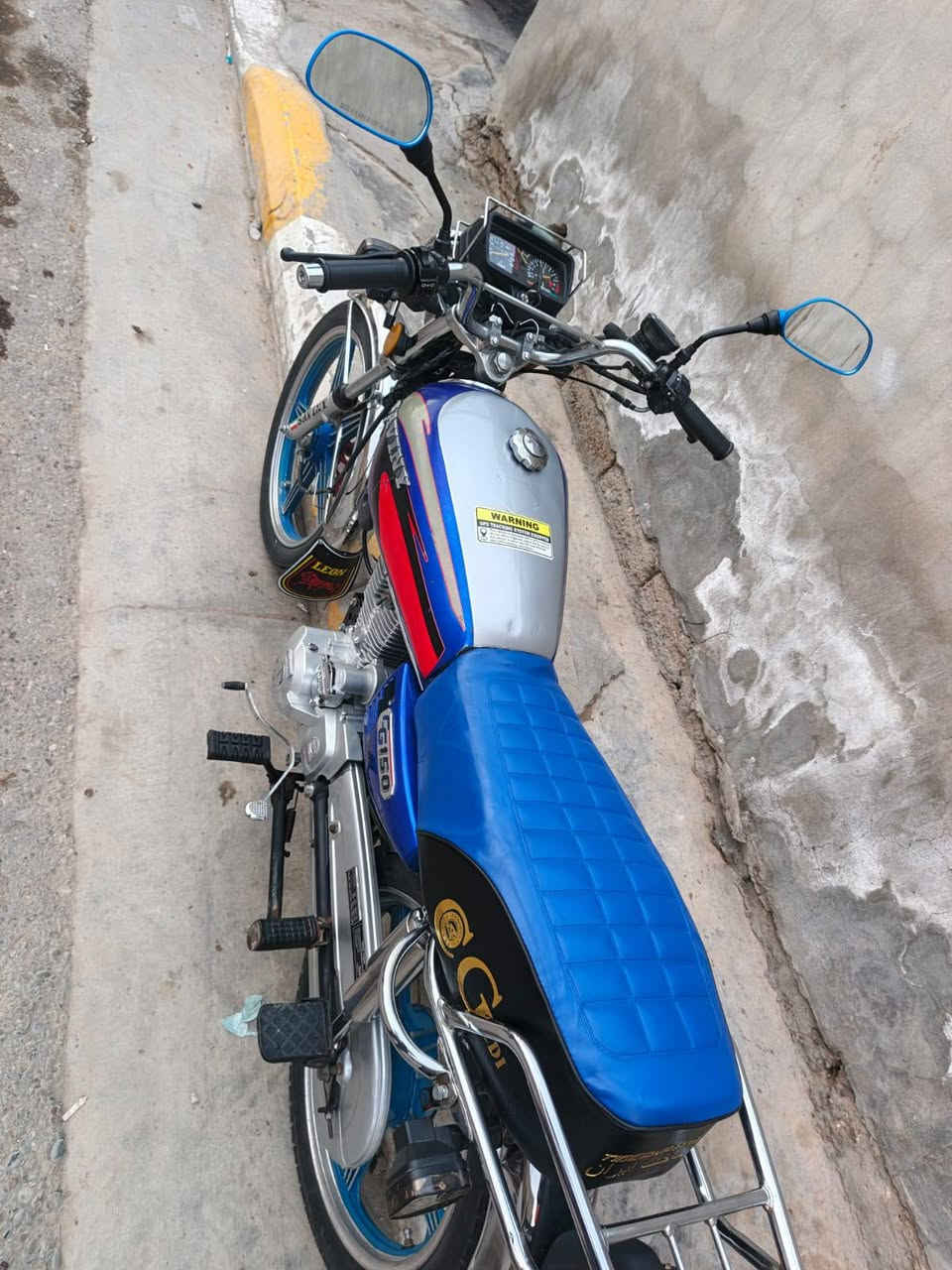 دراجة ايراني للبيع موديل 21 نضيفة نضافة فول بيه كمرك 

السعر 700 وبيه مجال 

الموقع الفلوجة

الرقم الواتساب ***********
