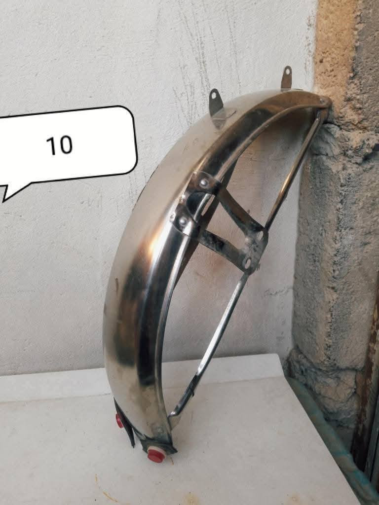 غراض هارلي للبيع وموجود الفج واليده مال ابريك الامامي الي يريد الغراض يتصل ***********
