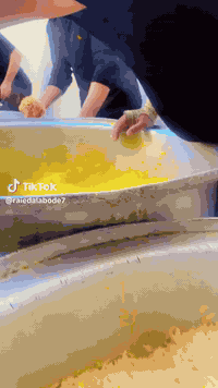 مستعدون طبخ كافة المناسبات ***********
