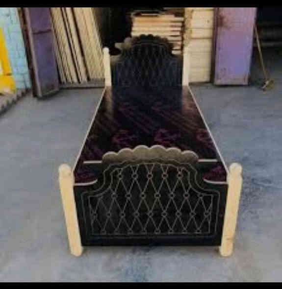 جرابي خشب عراقي نفر شقل درجة أولى اكو توصيل لحجز رقم واتساب  ***********
