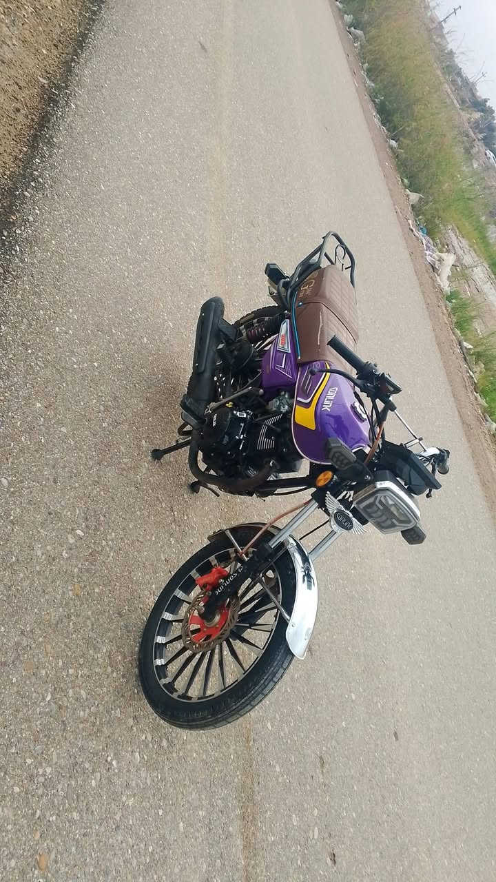 السلام عليكم دراجه سيفان موديل 25 مكينه 200 دراجه كامله ما بيها اي نقص من كل شيء كهربائيات دشبول كله شغال دراجه خير من الله المكان هبهب السعر 750 وبيها مجال وهذا الرقم***********
