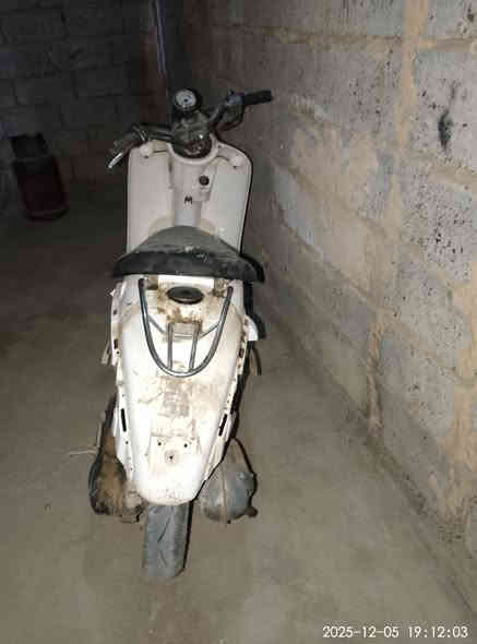 دراجه قايمه 100 وبيها مجال مكان الشعله دور السكك يم محطه القطار ❤️ فقط بس قايمه وهذام.***********
