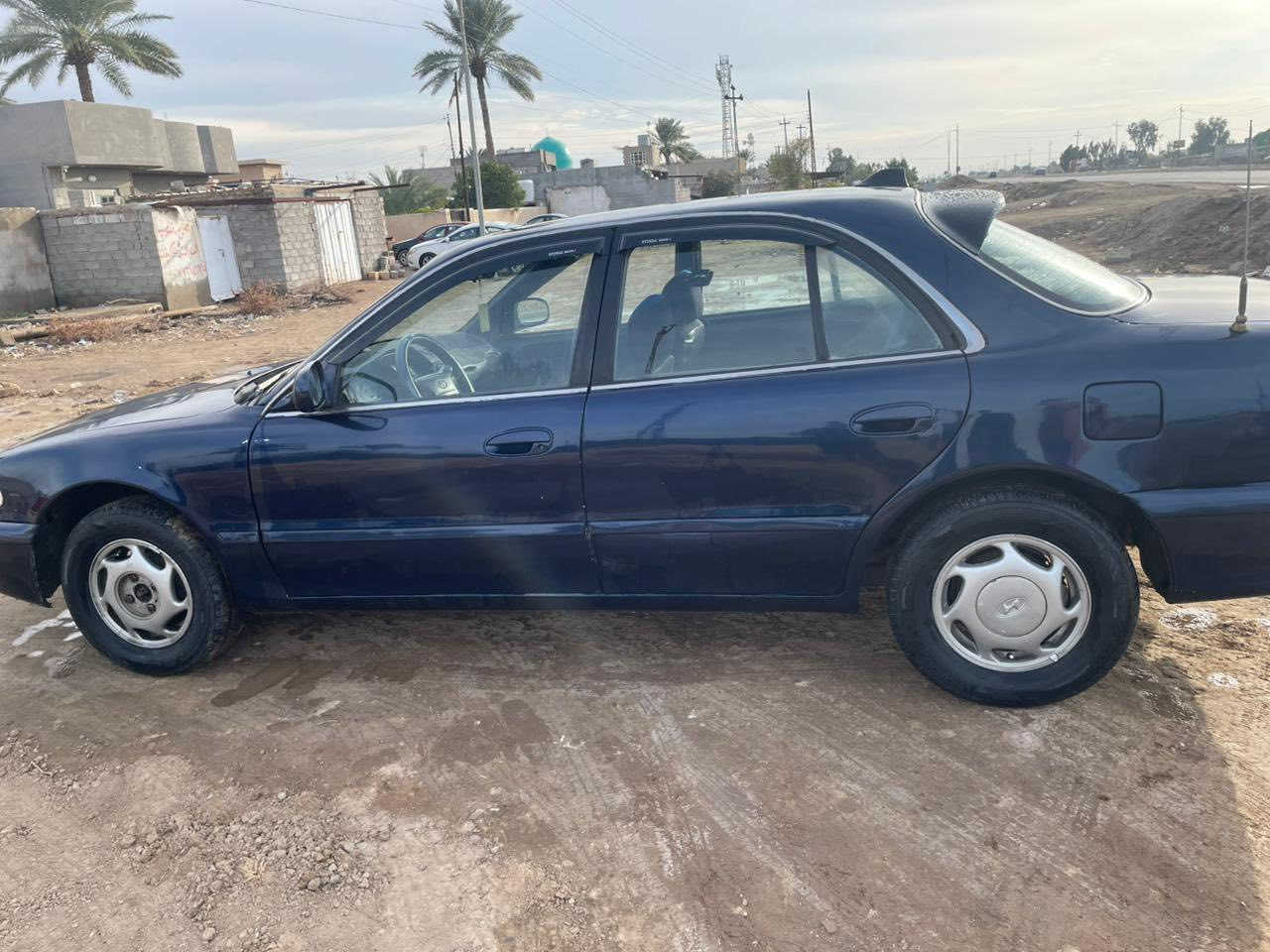 السعر 44
***********
للبيع سوناتا 2 موديل93 رقم ديالى بسمي سنوية جديدة رقم دولي محرك مسكر كير اوتماتيك تخم تاير جديد مصبوغة عام بدون ظربة الشراي يتصل السعر 44وبيه مجال قليل ***********
