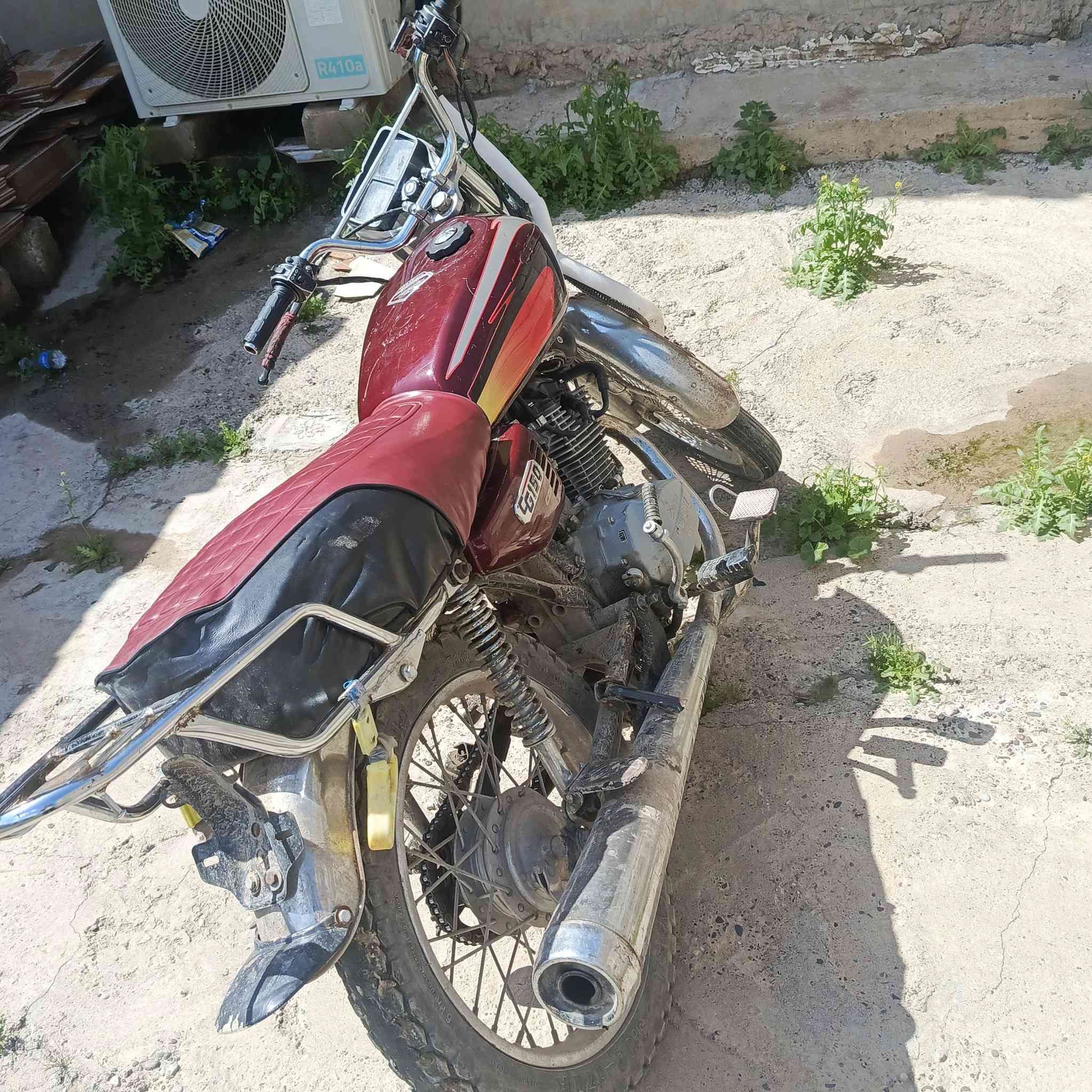 السلام عليكم موطور للبيع شرط شقل وامشي محرك دمعة لاصرف ولا نفخ السعر 240 وبي مجال الشراي خاص


**إذا كنت صاحب هذا الإعلان وتريد حذفه لأي سبب، رجاءا أرسل رسالة إلى الدعم الفني**