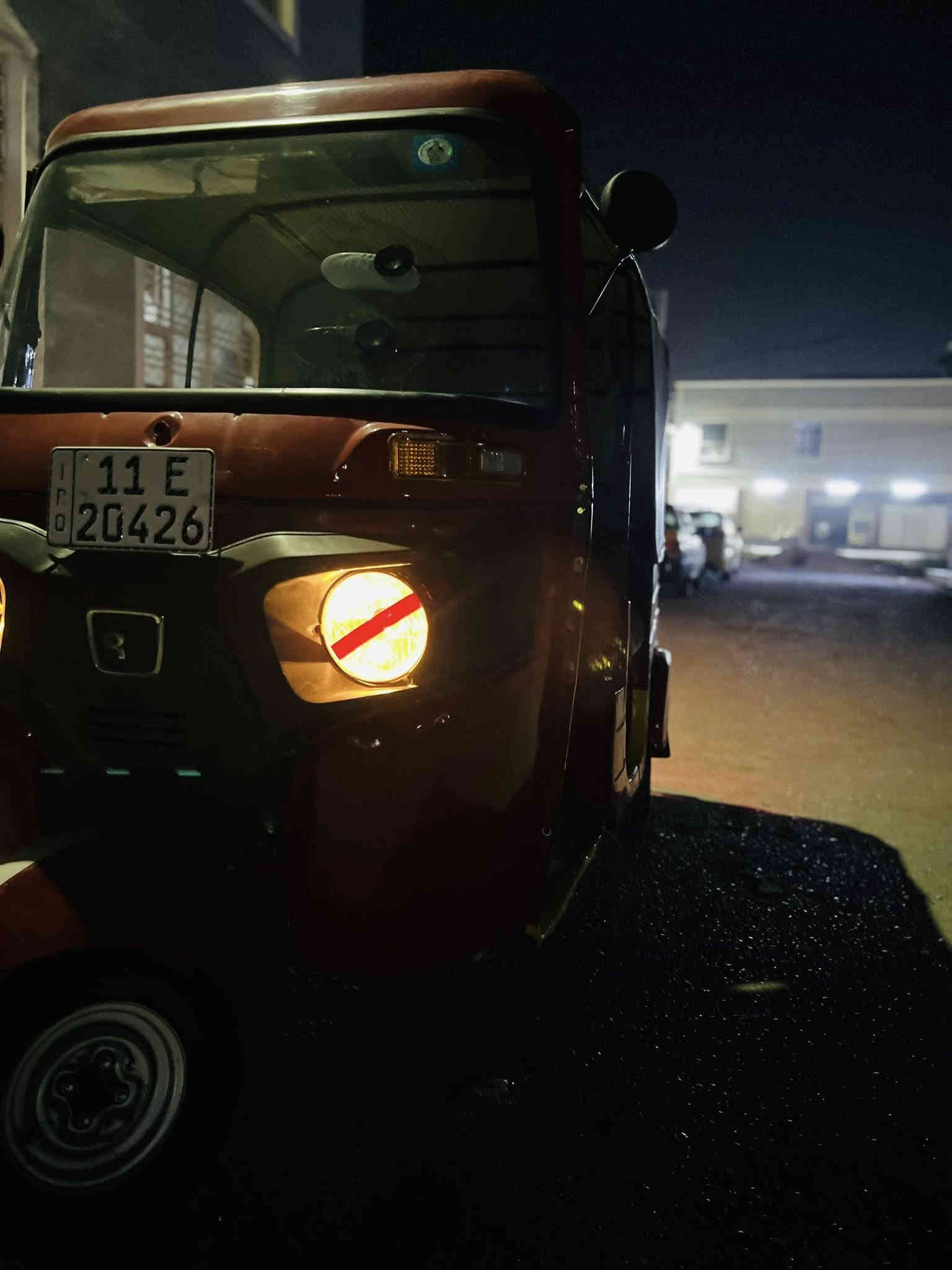 سلام عليكم تكتك موديل 2018 رقم  نكليزي بغداد تكتك خير من الله لتجي تكلي شبيها مابيها ابيعلك كوم حديد تجي تكلب وتقتنع هيه 18وبعد يمك لحساب بس اكفلك مكينه تنقيص وتبخير كشر شوفت عينك لا ضربه ولا محمل معجون مرشوشه رش بس بدون معجون سعرها 4/500وبيها مجال شي كلش قليل جماعت ال4 انشالله تلكون ليناسبكم مكان بغداد الدوره ***********
