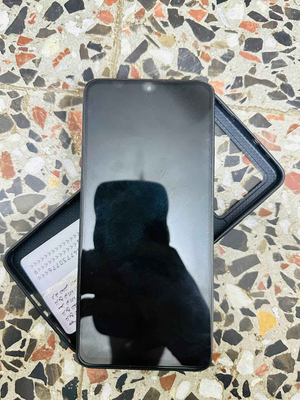 السلام عليكم
بوكو اكس 6 برو  ذاكره  512 رام 12+12 
120 فريم جميع العاب جهاز يخبل جديد ويا كارتون 
 سعر 300 وبي مجال بسيط
اتصال او واتساب ***********
