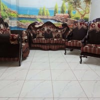انتريه اسباني • خشب زان أحمر • حالة ممتازة
