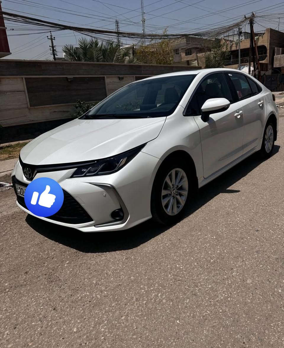 السلام عليكم 
للبيع. تويوتا كورلاه 2023 
فول 1/1 
ساز رقم اربيل
مكينه 1800 
ماشيه 67000
بصمه فتحه 
حساسات اماميه و خلفيه 
تحكمات كأمره خلفيه 
مكفوله من الصبغ والبارد 
مكان السياره بغداد الكاظميه 
***********
