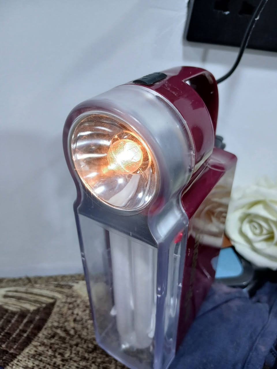 لايت قديم غير مستخدم البطاريات منتهيه ابيع عاطل غير شغال
سعر القطعه 15الف


**إذا كنت صاحب هذا الإعلان وتريد حذفه لأي سبب، رجاءا أرسل رسالة إلى الدعم الفني**