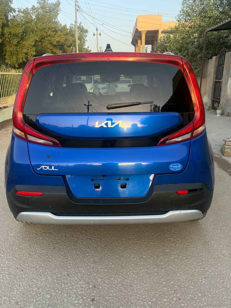 السلام عليكم
كيا صول موديل 2022 أمريكي
بدون رقم منفيس بأسمي 
مكينه دوش
ماشيه (٤٦) 
فول مواصفات عدا الفتحه
حادث تبديل فقط بدون دواخل جاملغ امامي وباب الصدر ورشه بلبنيد 
السعر ١٣٥ وبيه مجال 
العنوان بابل الحمزه الغربي
للاستفسار ***********
