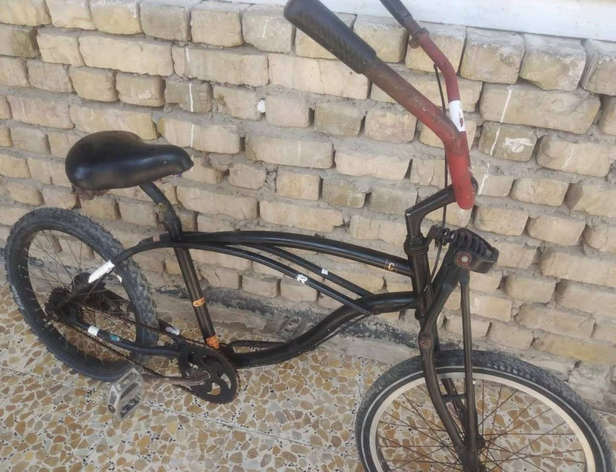 بايسكل قرش نضيف للبيع وشراي يرسلني على رقم***********
