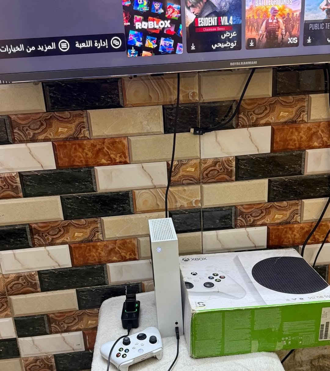 اكس بوكس سيرس S اصدار 2023 جهاز جديد الله شاهد     نظافة 100/100 مع بطاريات 2وشاحن بطارية
والجهاز  العاب. بالحساب.  مملوكة فيفا26 وبتل فيلد6 وكيم باص شهر 
السعر 370 بي مجال كلش قليل مكاني مدينة الصدر ***********
