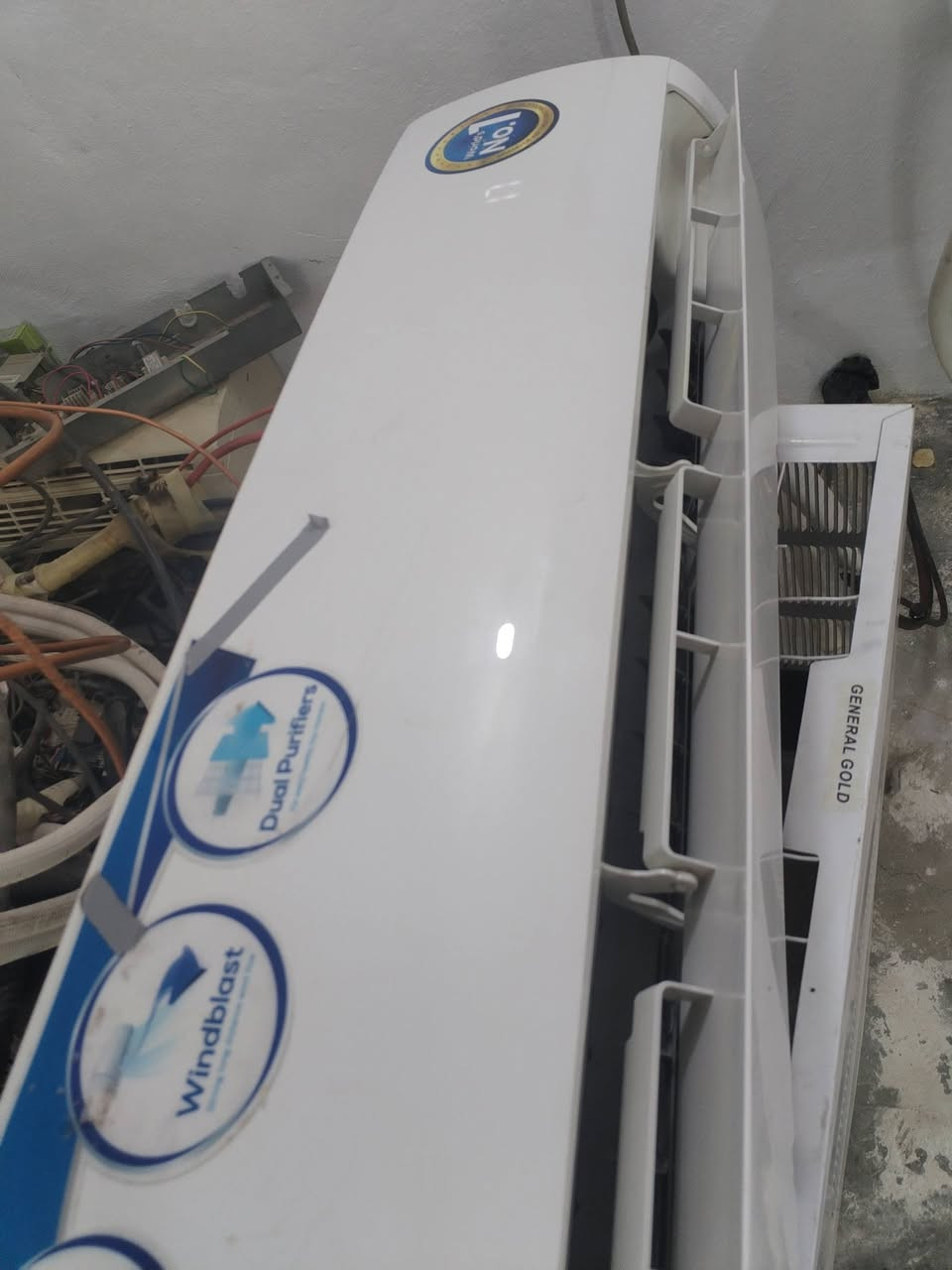 سبلت ميديا غاز 22 طنين بلادي ع وضع شركه تبريد ثلج اذا عدك عاطل اراوسك بي وجمل الفرق مكني سماوه قضاء الرميثه *********** سعر 450
