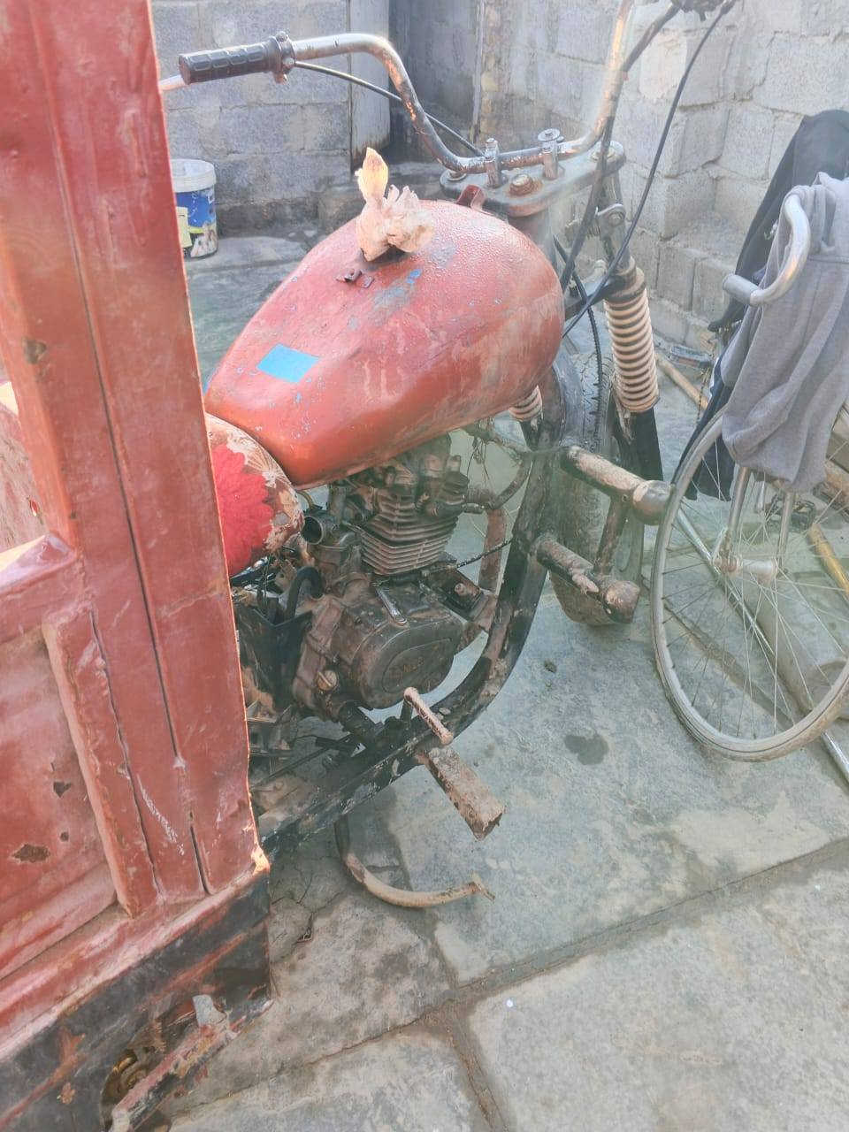 ستوتة امتيار محرك نضيف اتصل *********** مكاني الشعلة السعر 325 وبيه مجال
