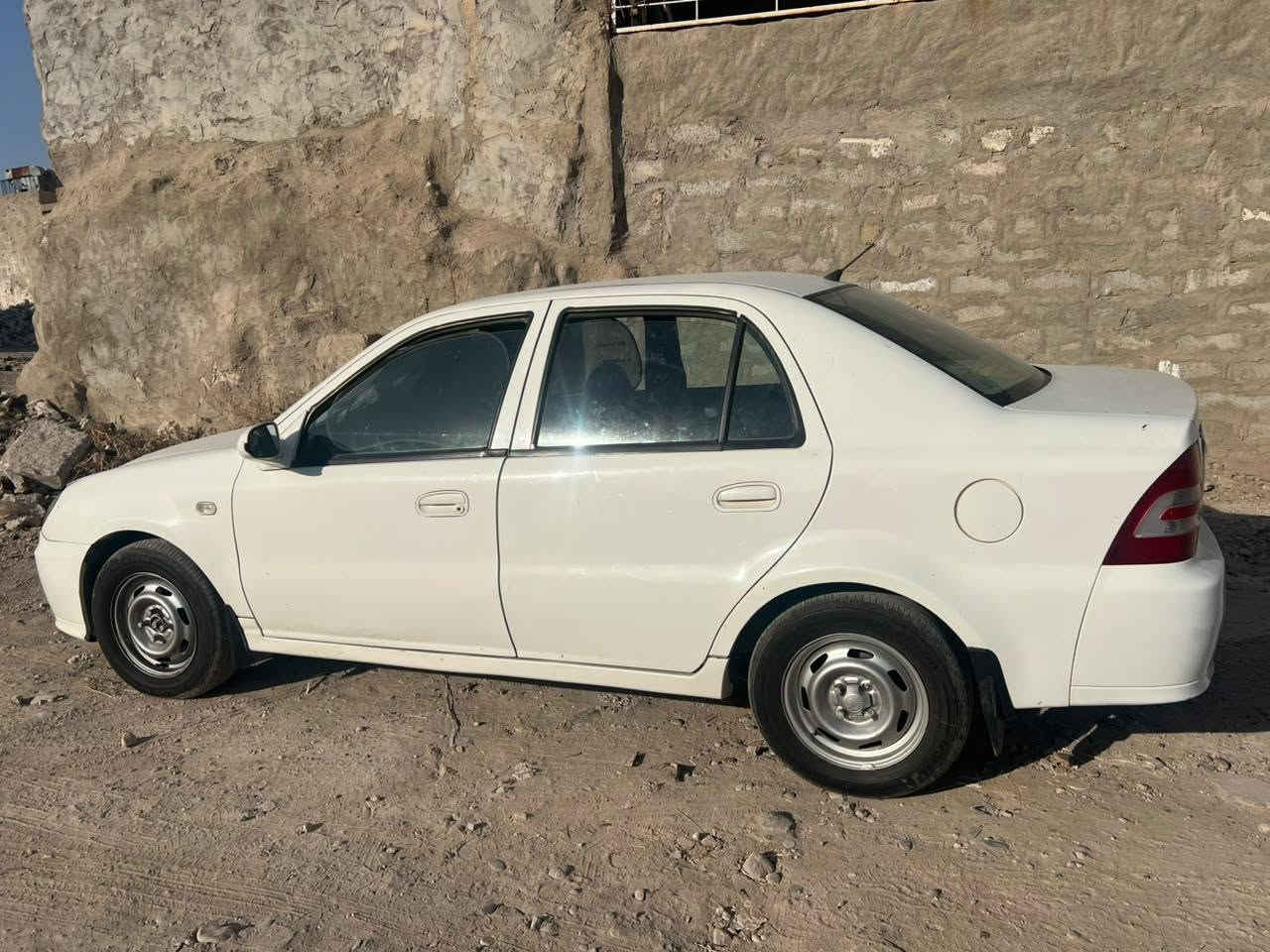 ٢٠١٢ بدون صبغ محرك وكير شرط رقم نينوئ شرط التحويل ***********
***********
