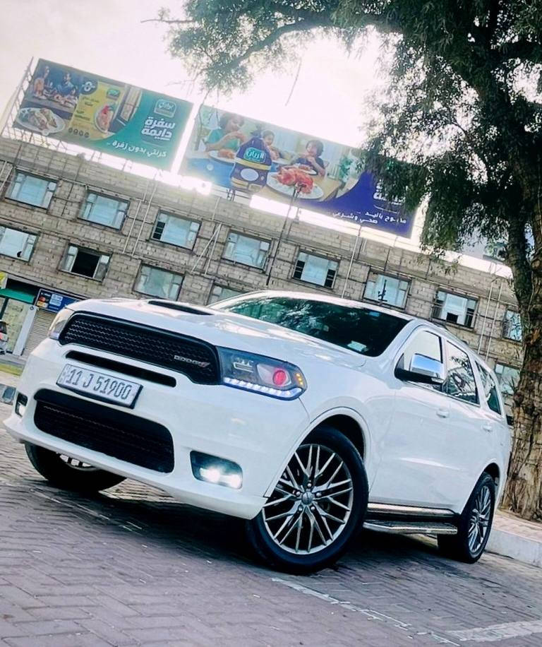 السلام عليكم..
دورنكو 2011 رقم بغداد بأسمي هزه وارقام جدد

وارد كندي كلين فقط بنيد محدث والقديم موجود مكفوله من الضربه السياره

فول مواصفات عدا الفتحه
مكينة 6 سلندر 3.6
7 راكب 4 قطع تبريد
شاشه وكاميرا خلفيه
كشنات جلد كهرباء
جنطه كهرباء
اشاير بالمري ومري قلاب ع البك
ذاكره بالكشن

السياره جديدة وجاهزه ماشيه 153 تراي زيرو والسيارة صافيه لا شخوط ولا طخات ولا بارد

مكانها كربلاء
السعر 168 ورقه
***********
