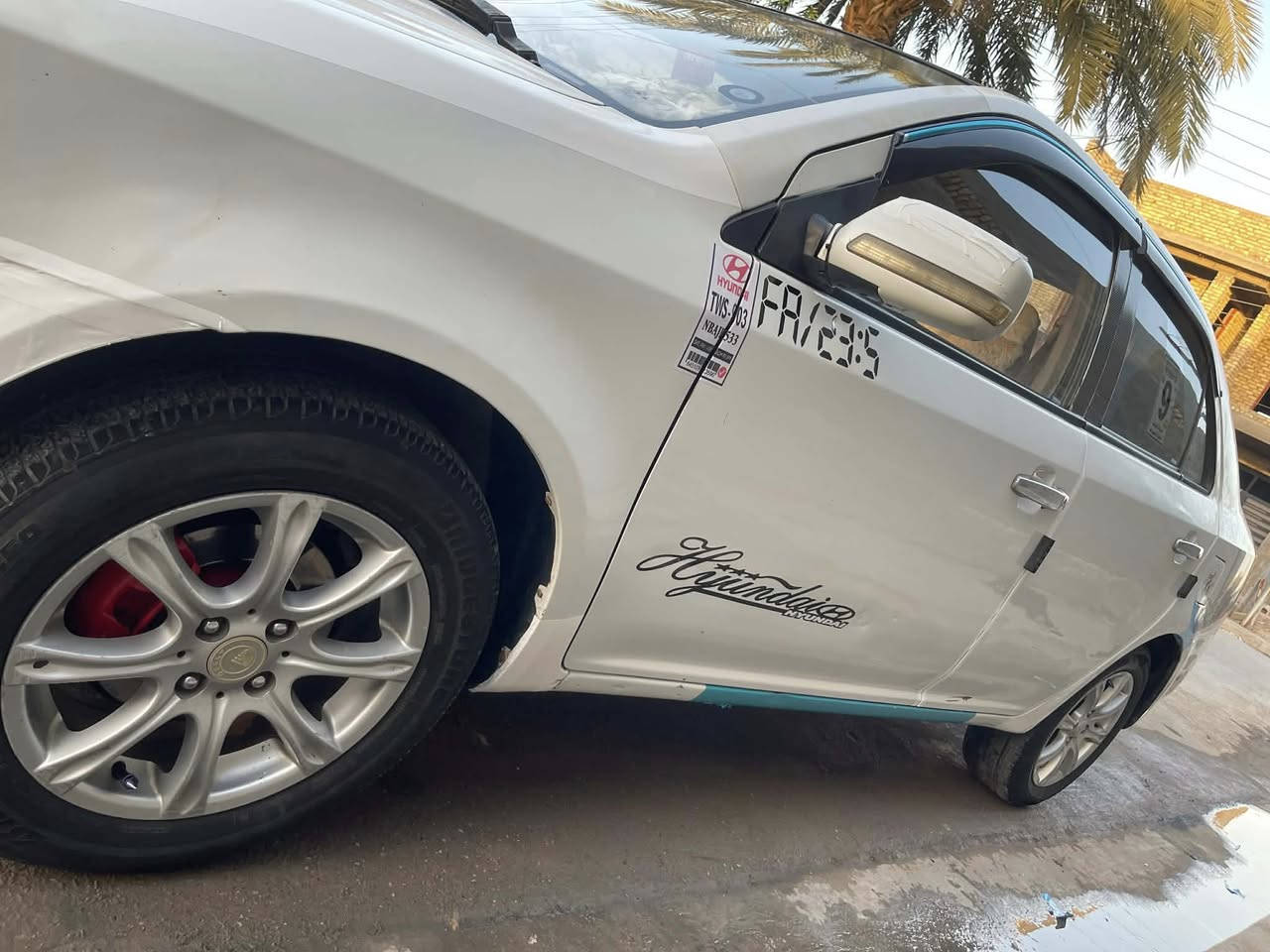 رمضان كريم والسلام عليكم اخون جيلي ام كي موديل 11 مكفوله كفاله عااام حته من التكحيل او لخياس مكفوله حته بارد مابيه والحمد الله احلى من الصور  كير مكينه اكلج تدفئه تبريد نعمه من رب العالمين ثلج بالصيف تبريد وحماوه ربع السيارة مكينه طابوكه كورله نضافه 100% صدر خلفي امامي مشط استيرن جديد جدا تايرات تخم حته لسبير جديد برجستون ياباني السيارة رقم بغداد بأسمي دوشمه نضيفه علمـا السيارة من 2013 لحد هاي الحضه عدنه اخوان ذكرت كلشي واسف على لطاله واعيوني الكم السعر 42 وبيه مجال رقمي ***********       ***********
