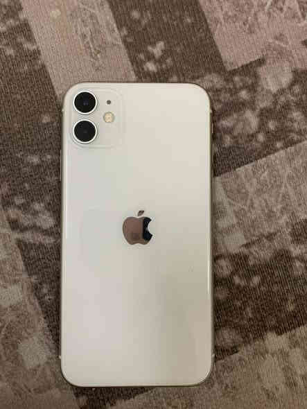 سلام وعليكم 11 عادي 
ذاكره 64
تك سيم
جهاز مامفتوح ولامبدل بي اي قطعه 
بطاريا 84 بلاديه شرط مامصعده 
سعرو 260 وبي مجال مال جيتك 
*********** وبي واتساب
