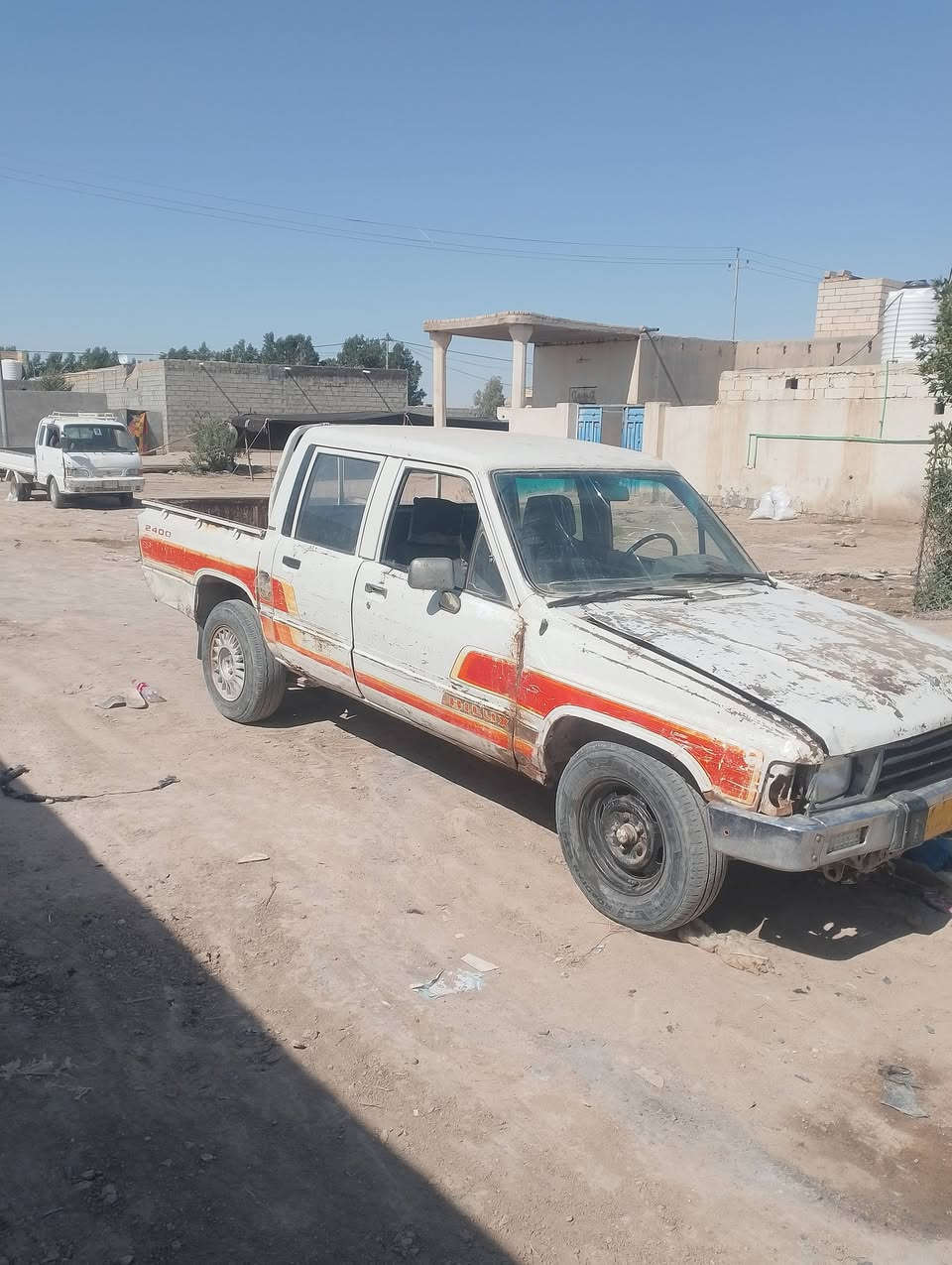 سلام عليكم تيوته 88 راعيه ما اندله مكان ناصريه علوه المخضر جديده سعر 14بيه مجال ***********
