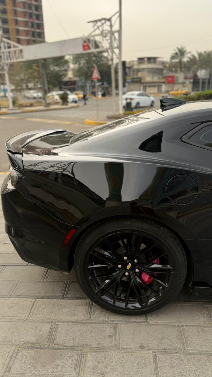 كمارو فول 2023ssريد لاين شاشه جبيره فتحه لد سياره مزوده شوته zl1 ويلzl1سياره قويه حيل اكتف اكزوز فولي السياره بدون حادث كلين تايتل كامله جديده عليه تضليل 80‎%‎ جديد اشتراك ***********كاظميه
