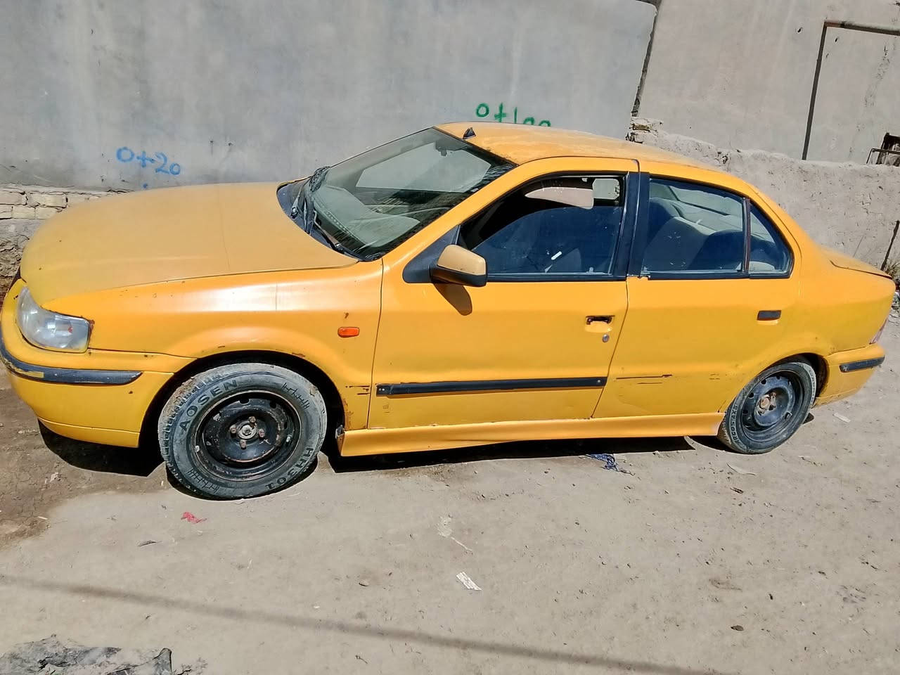 سمند ناطق موديل 12   مصفره هيه وغرامات  السعر 28 وبيه مجال رقم جديد عنوني الدوانيه


**إذا كنت صاحب هذا الإعلان وتريد حذفه لأي سبب، رجاءا أرسل رسالة إلى الدعم الفني**