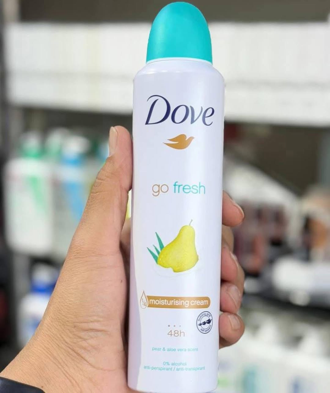 معطر جسم من دوف DOVE  🤍

 معطر الجسم من دوف يزيل رائحة التعرق  ،وحماية مضادة للتعرق حتى 48 ساعة😍 

يحتوي على باودر ومواد رطبة تقلل من تهيج البشرة بعد الحلاقة خالي من الكحول😊

توجد لدينا خدمة توصيل 🚗🚗


**إذا كنت صاحب هذا الإعلان وتريد حذفه لأي سبب، رجاءا أرسل رسالة إلى الدعم الفني**