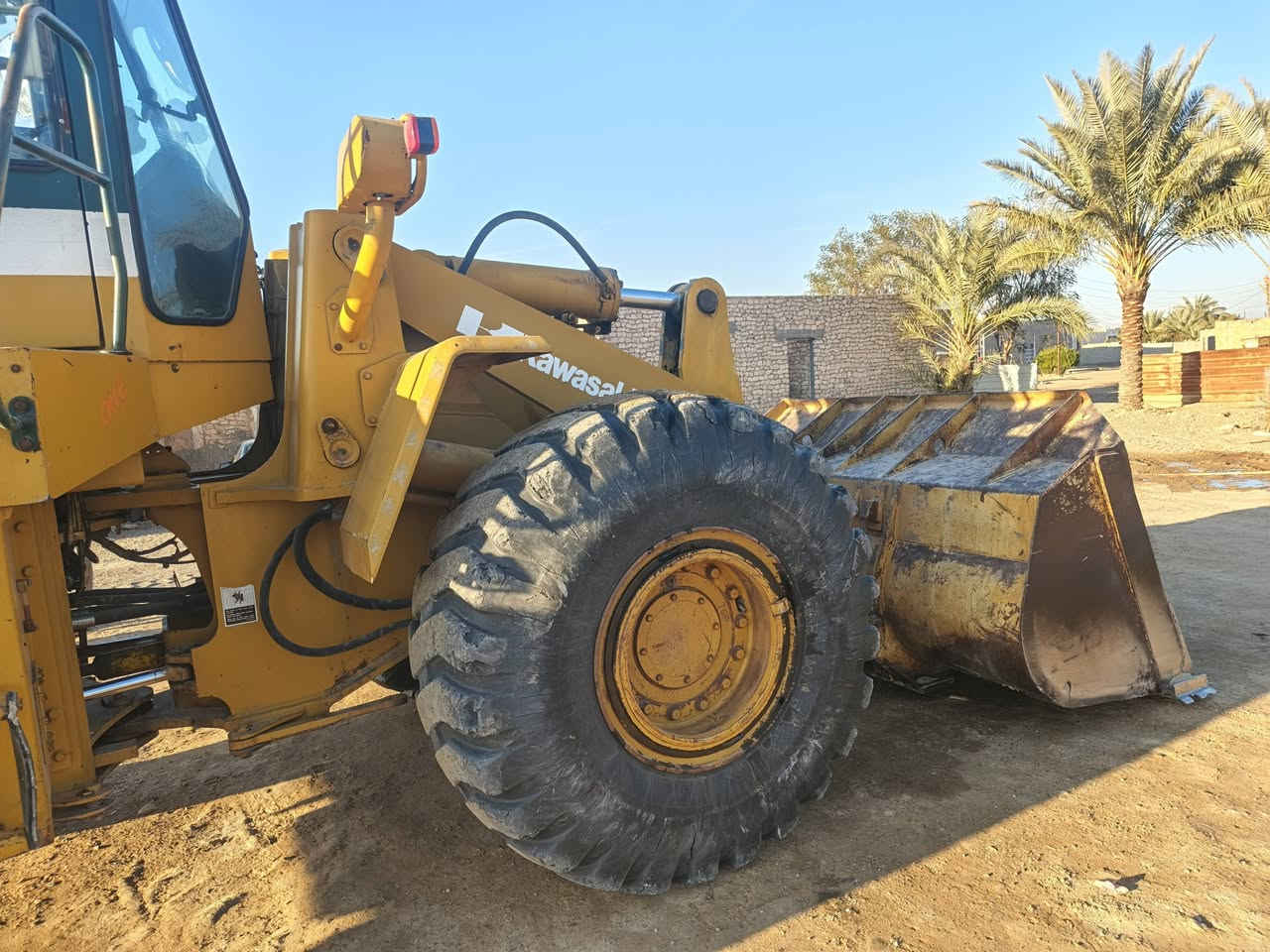 سلام عليكم شفل للبيع حجم 80أمريكي  ***********
