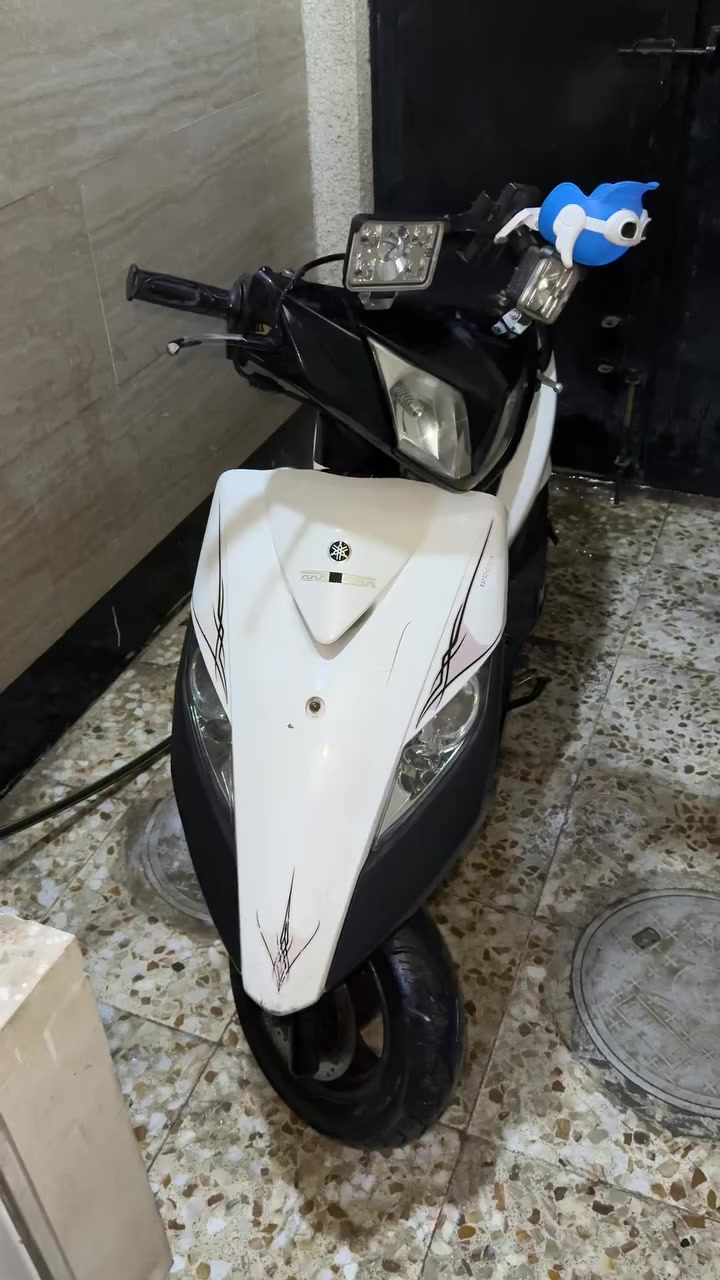 سلام عليكم دراجه ثعلب مال رمبه مصارلهة اربع تشهر من نازله شلعه ومعدل كلشي بيهة بلادي مكفوله كفاله عامه كفر اصلي مكينه بلاد لا نضوح ولا تبخير كامله مكمله الدراجه سعرهة 900وبيهة مجال للشراي او مراوس بسكنس فحل نضيفه  مكاني بغداد ***********
