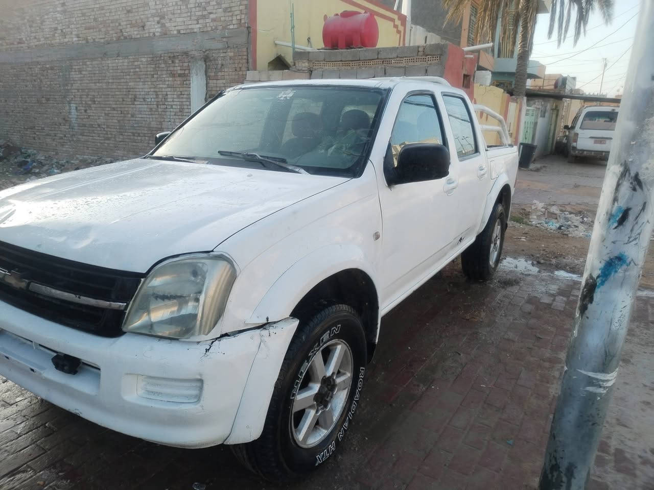 السلام عليكم شوفر لوف كير مكينه فيشه وبطل اسود ٣٠٠٠  مكان السياره الحيدرية خان النص بين النجف وكربلاء ***********       ( 32) وبيها مجال  اذا مراوس ب ٣٠٠
