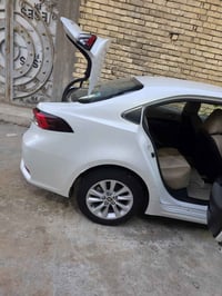 كورلا ٢٤ • ماشيه ٦٠ الف • فول مواصفات