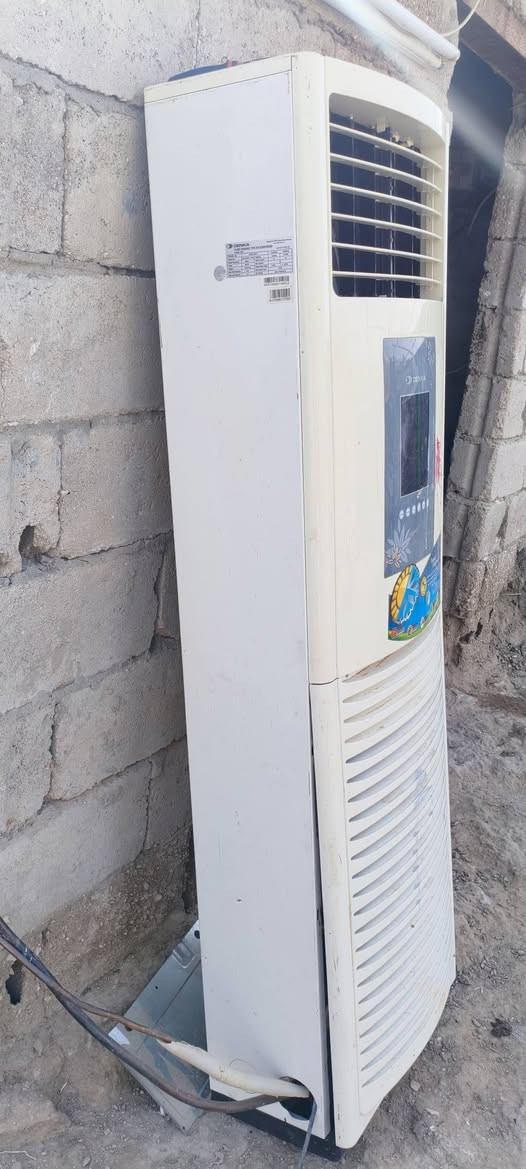 سبلت للبيع عمودي ٢طن سعر ٤٥٠وبي مجال رقم صاحب لسبلت ***********
