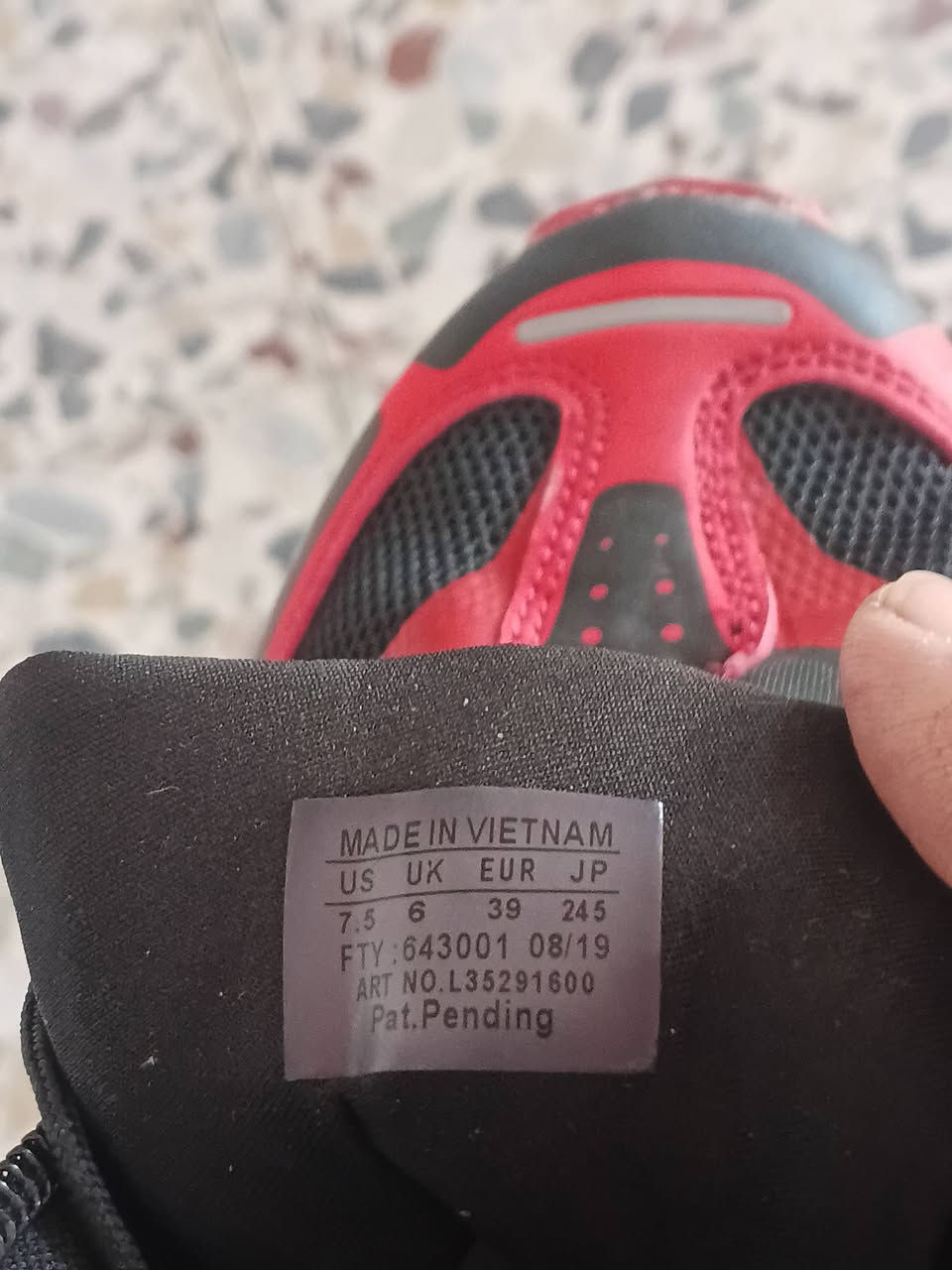 قطعه فيتنامي الاصلي قياس٣٩ السعر ١٥ الف يوجد توصيل


**إذا كنت صاحب هذا الإعلان وتريد حذفه لأي سبب، رجاءا أرسل رسالة إلى الدعم الفني**