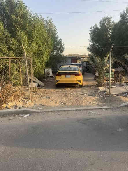 دار في حي الجهاد الطائي ٢٠٠م ٥غرف نوم واقع على تشجير وشارع ١٥موقع ممتاز يباع تقطيع او كامل
الاتصال ***********
