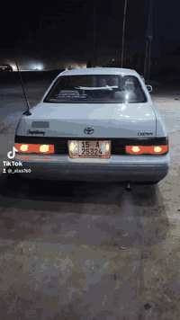 تويوتا كراون • كفالة • لوحة إنكليزية