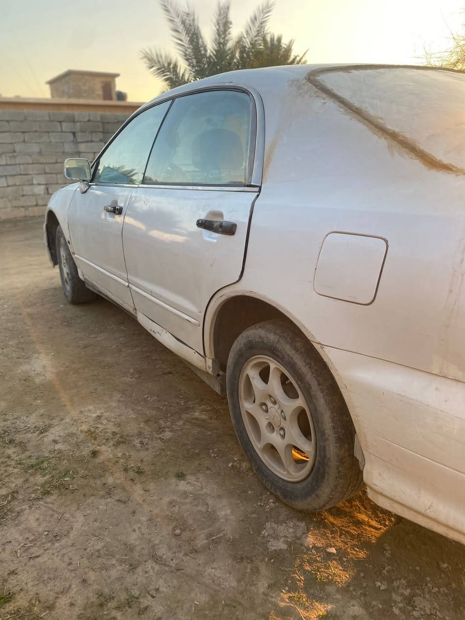 السلام عليكم
سياره مستبوشي موديل 2004 كير محرك شرط السياره شغاله مراوس بدراجه وتنطي فرق او للبيع للتصال :***********
