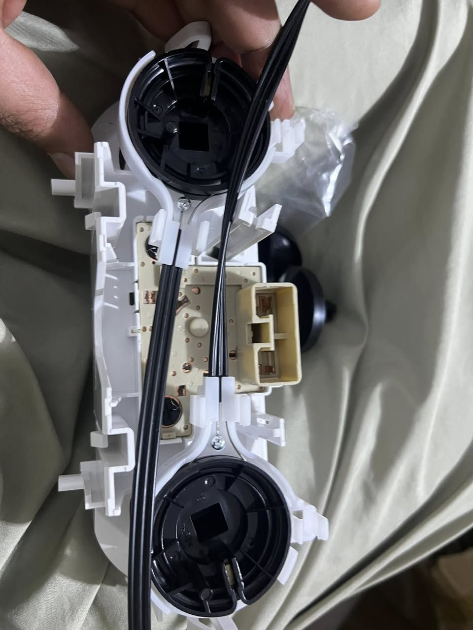 تحكم تبريد هيلوكس السعر 10


**إذا كنت صاحب هذا الإعلان وتريد حذفه لأي سبب، رجاءا أرسل رسالة إلى الدعم الفني**