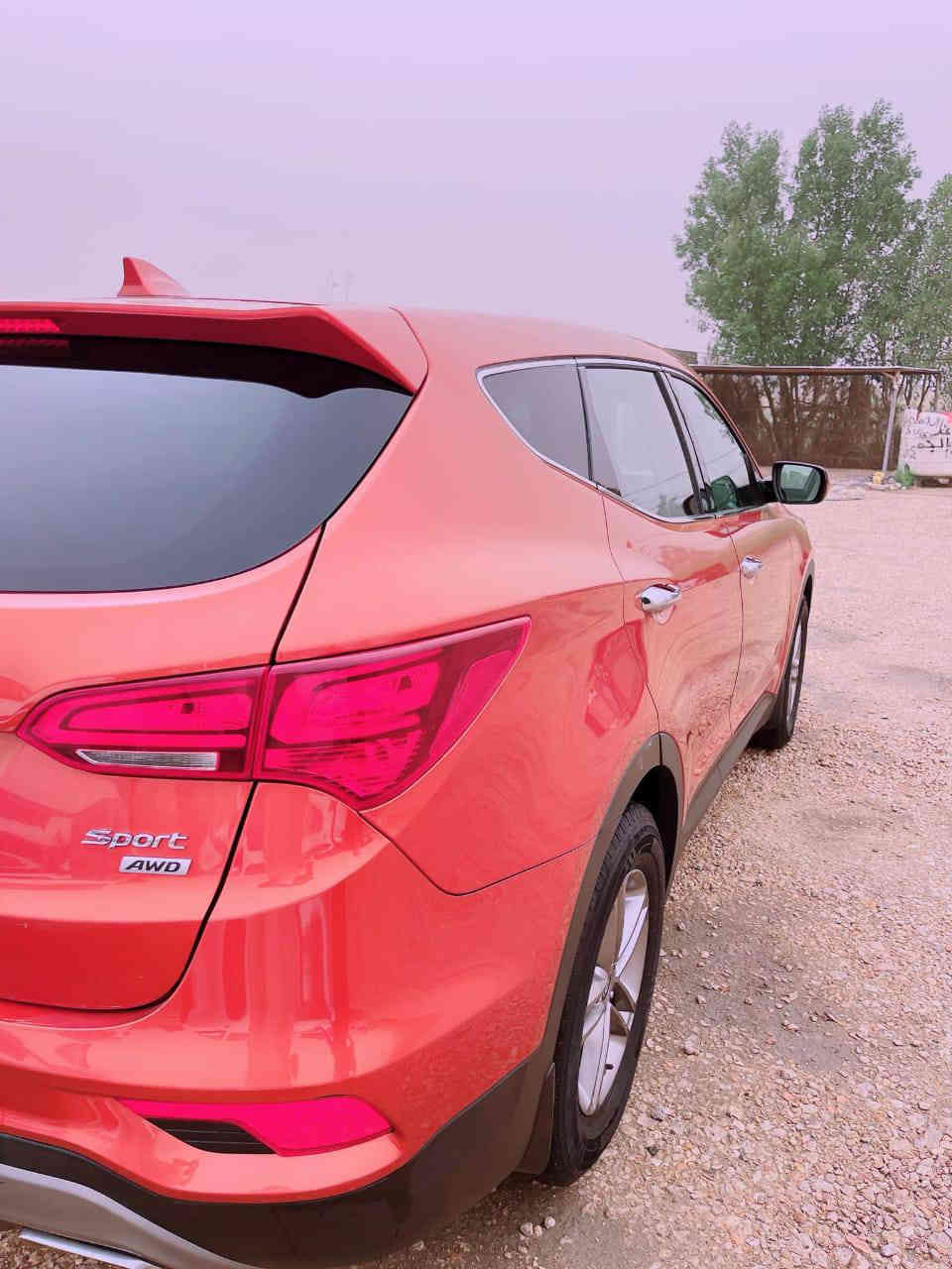 سياره سنتافي للبيع موديل ١٧/قادسيه وارد أمريكي مبدل بيه بنيد فقط 
محرك كير حداديه على الشرط سياره فورويل كامره خلفية وبيه اهواي مواصفات سياره نظيفه بمعنى الكلمة و للاستفسار الاتصال على الرقم  *********** السعر ١٥٨ وبين مجال
