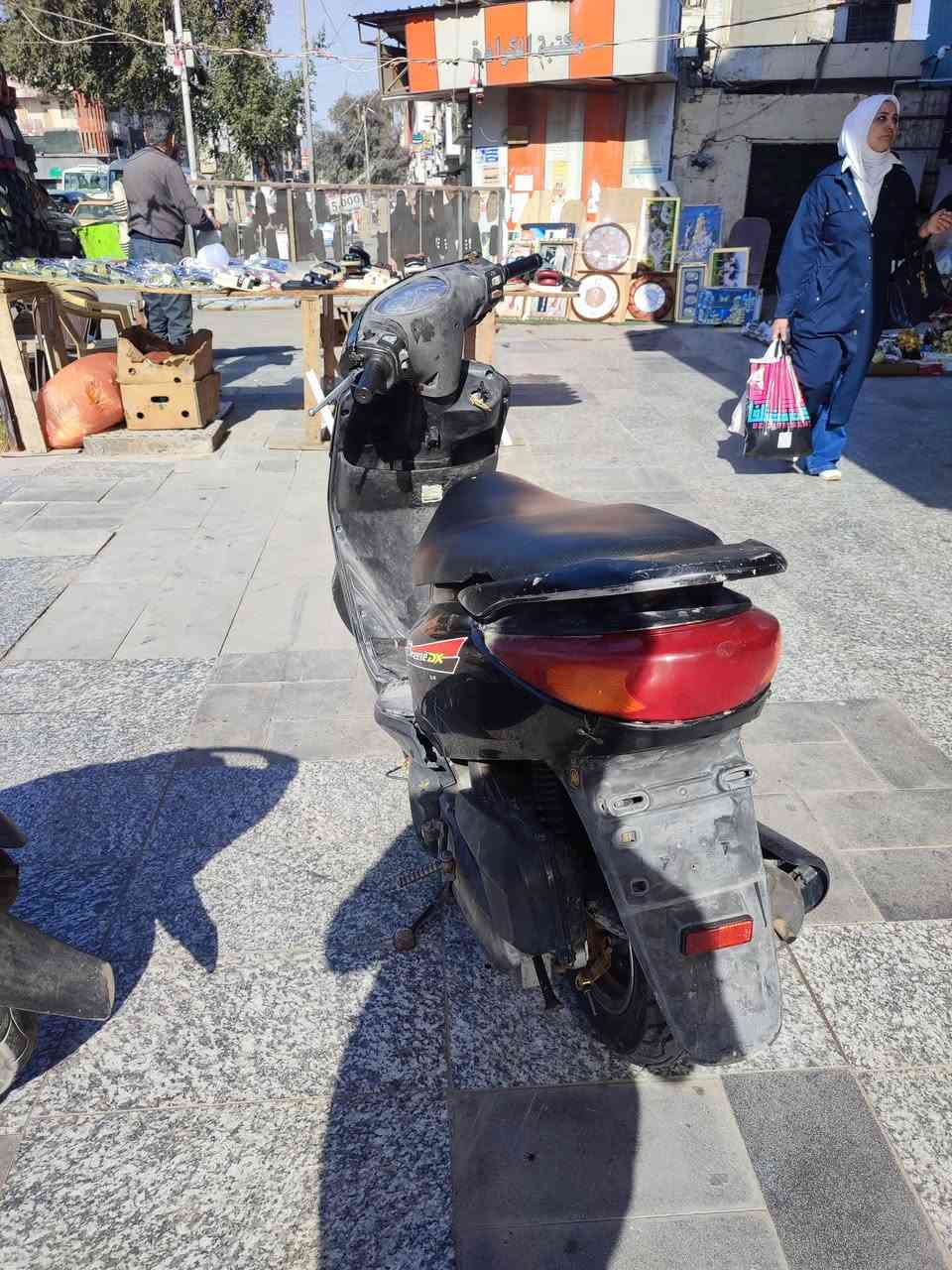 السلام عليك دراجه بريز للبيع نقصها سلفة وباتري نضيفه الدراجه مكانه الكراده 450 وبيها مجال ***********
