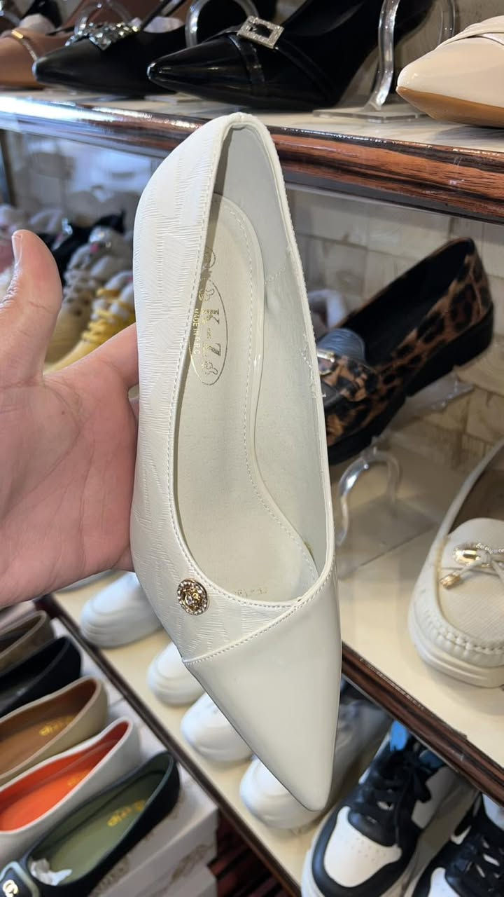 حذاب كعب نسائي✨

كوالتي عالي والوان رسمية😍

السعر السابق 20 السعر الحالي 10 فقطط🔥❤️‍🔥


**إذا كنت صاحب هذا الإعلان وتريد حذفه لأي سبب، رجاءا أرسل رسالة إلى الدعم الفني**