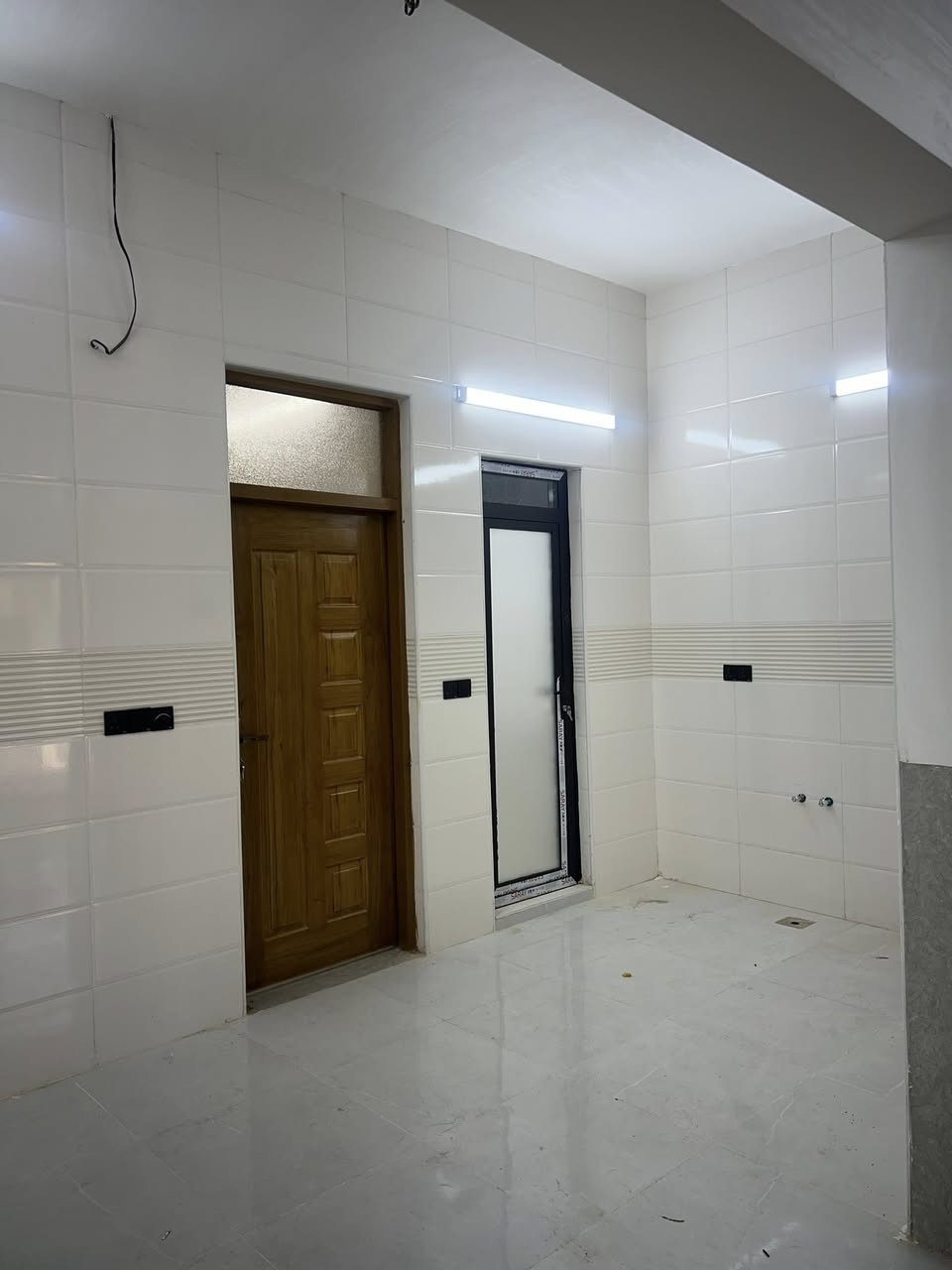 المدائن - التجارة

ثلاث مشتملات للايجار ( بناء حديث)

🔴التفاصيل …

⚫️ العنوان : المدائن - سلمان باك - حي التجارة 

⚫️ كل مشتمل يحتوي على غرفة نوم واستقبال ومطبخ وصحيات 

⚫️ كامل الخدمات ماء وكهرباء ومجاري وانترنت وتبليط وارصفة مقرنصة وشارع عريض 

⚫️ للإستفسار او معرفة السعر الاتصال أو المراسلة  على الارقام التالية : (كل مشتمل سعر ايجاره يختلف عن الاخر )

***********

***********

او المراسلة عبر 

((الواتساب - الماسنجر ))
