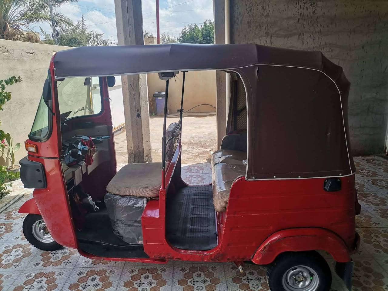 السلام عليكم تكتك موديل ٢٠ بشهر ال٨ رقم وسنويه رقم انكليزي تحويل ثاني يوم الدراجه ما اسولفك عليهه تجي وتشوف بعينك مكينه خير من الله الكشر مكفول من عده الدوسات بادي بيهن خياس مكاني كوت رقمي
 ‭٠٧٧٣ ٠٦٤ ٥٣٣٤‬
