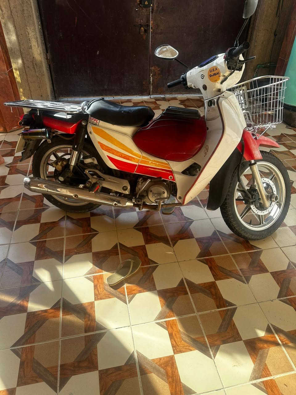 ماطور سرفيز للبيع مديل حديث (للبيع) 
كامل مكمل
للاستفسار ***********
السعر ٧٠٠ وبي مجال
