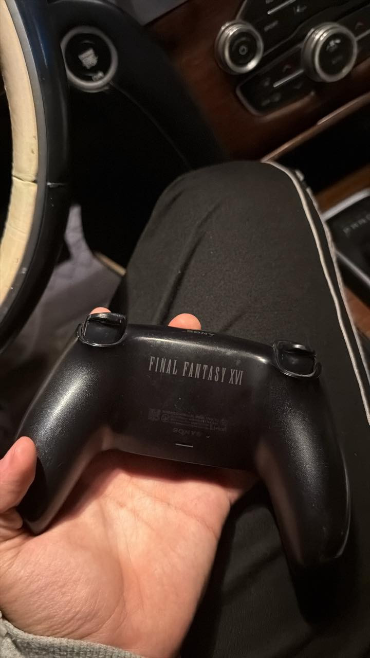 سلام عليكم جويستك بلي 5 مستخدم للبيع السعر 45 الف مكاني البصرة


**إذا كنت صاحب هذا الإعلان وتريد حذفه لأي سبب، رجاءا أرسل رسالة إلى الدعم الفني**