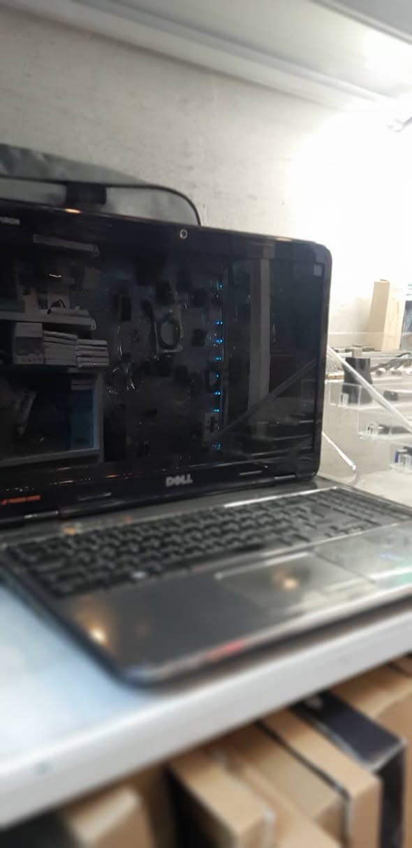 السلام عليكم 
لابتوب ماركه ديل  
مواصفات:Core I 5 
Ram:4
Hard:500Gb
سعر:١٠٠الف
متوفر توصيل جميع محافضات العراق


**إذا كنت صاحب هذا الإعلان وتريد حذفه لأي سبب، رجاءا أرسل رسالة إلى الدعم الفني**