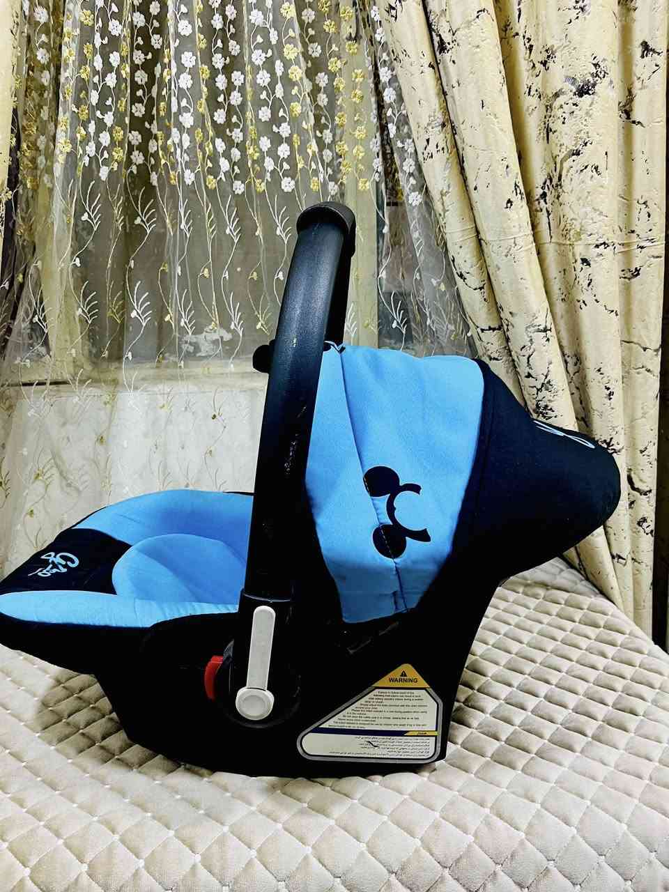 غراض للبيع مستخدمة جداً قليل عدا المقعد الجوزي جديد وغير مستخدم
كرسي 15

مقعد 18 وبي مجال 15

كاروك كبير 40

للتواصل واتساب ***********
