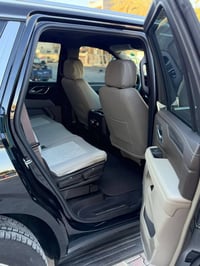 جمسي يوكن 2024 فئه SLT للبيع وكالة المنصور خليجي   ماشية 42 الف كم   ج...