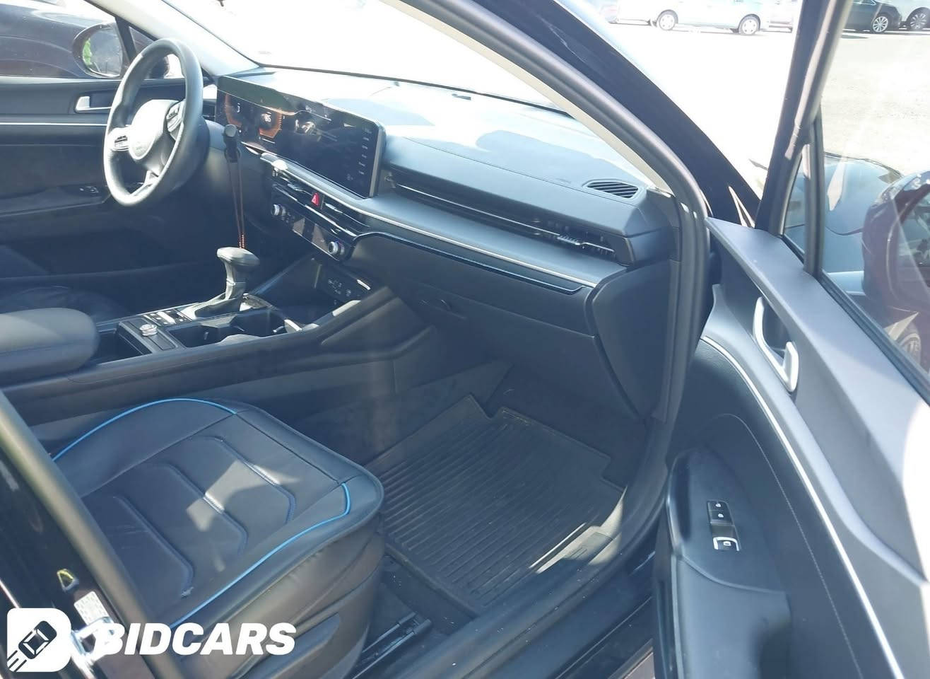 نوع السيارة: كيا k5
الموديل : 2025
العداد: 6الاف
 
للأستفسار :
***********
قسم المزاد والبيع متوفر واتساب 
https://chat.whatsapp.com/EjN99lklvszHKKEmF0UnR7?mode=gi_t
‏سرعة في الشحن واسعار تنافسية في النقل
‌‎يتوفر لدينا نقل على جميع موانئ ومنافذ العراق 
‌‎تخليص وايصال السيارة الى جميع المحافظا
