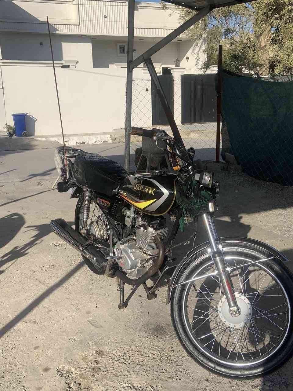 سلام عليكم ماطور إيراني للبيع محرك مفتوح مابي اي عيب كله بل شرط لا صرف لا بخار موديل 2018 كهربائيات كله شغاله 
سعر 480 وبي مجال الشراي يتصل ***********
